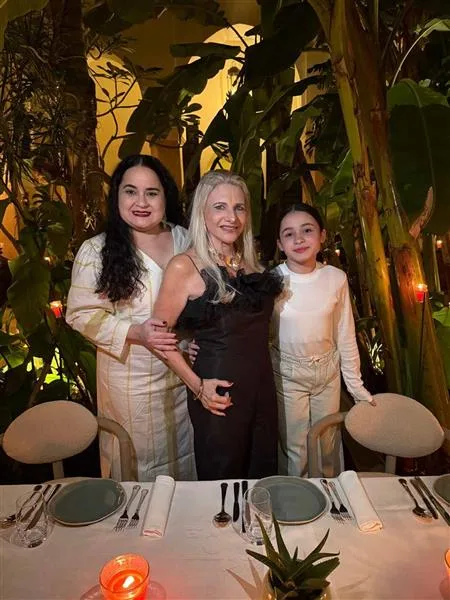 Janille Brasileiro, Rosângela Dias e Valentina Brasileiro