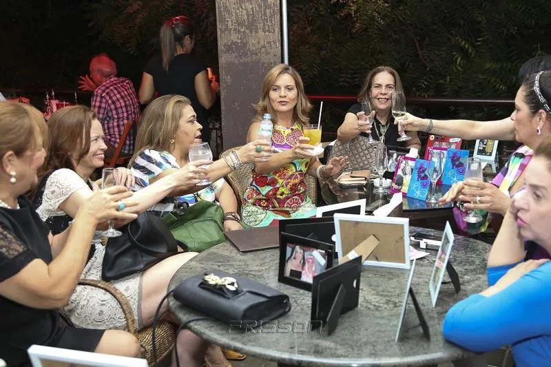 Brinde com as amigas