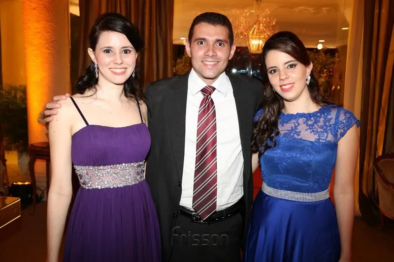 Ana Caroline, Leandro Castro e Daniele Martins