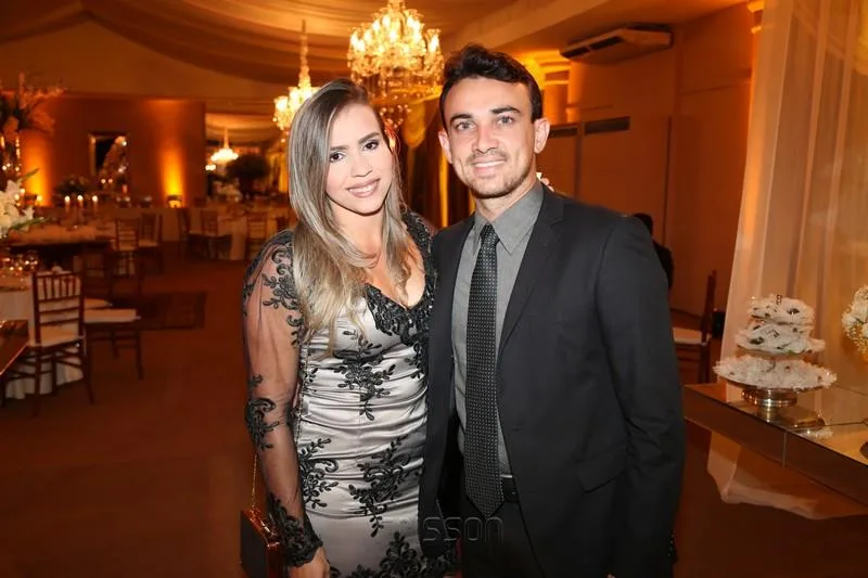 Camila Holanda e Rener Azevedo