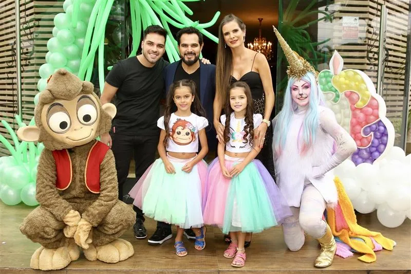 Nathan Fellipe, Luciano, Flávia, Helena e Isabella