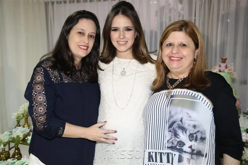 Alessa Camilo, Dileia Teixeira e Gelia Camilo