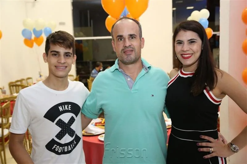 Alexandre, Leo Ribeiro e Joana Alcântara