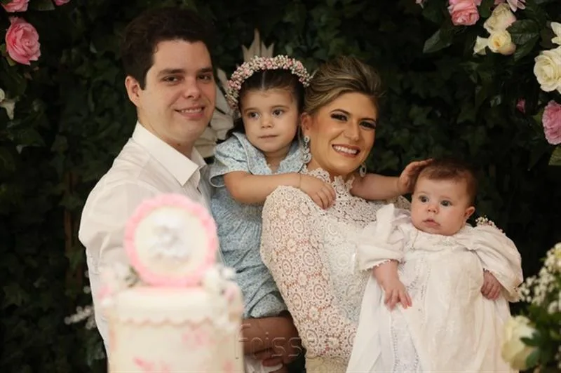Marco, Melissa, Elaine e Mirela Oliveira
