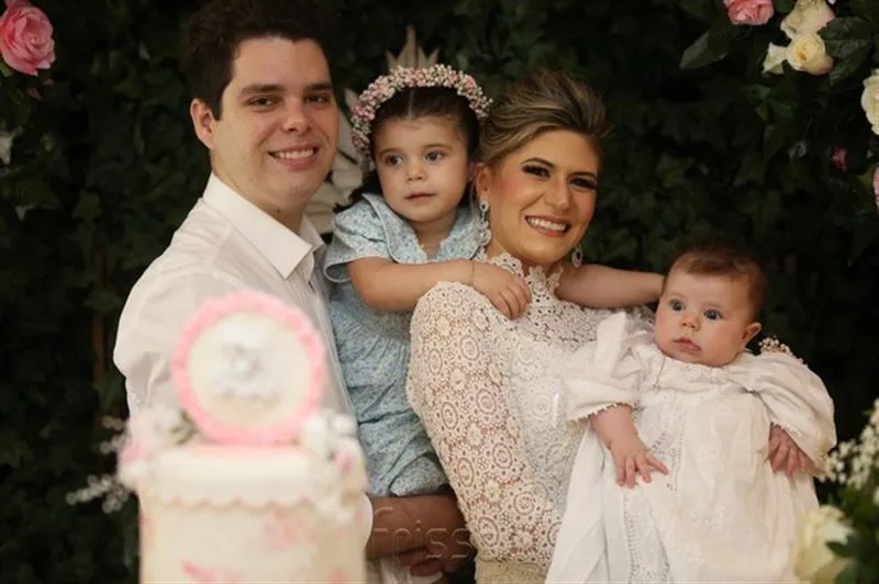 Marco, Melissa, Elaine e Mirela Oliveira