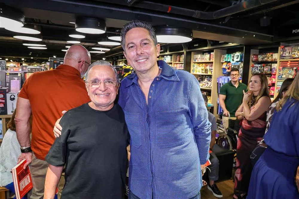 Lançamento livro Renatta Rezende