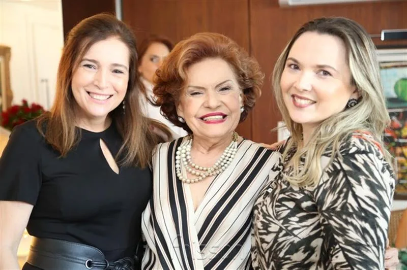 Adriana Teixeira, Maria Helena Alexandre e Luciana Marques