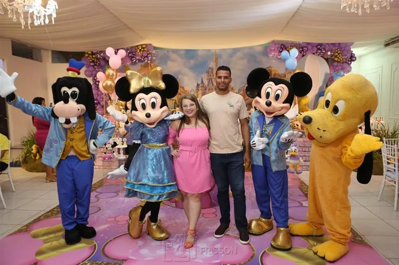 Ariana Raika e Marcelo Senciani