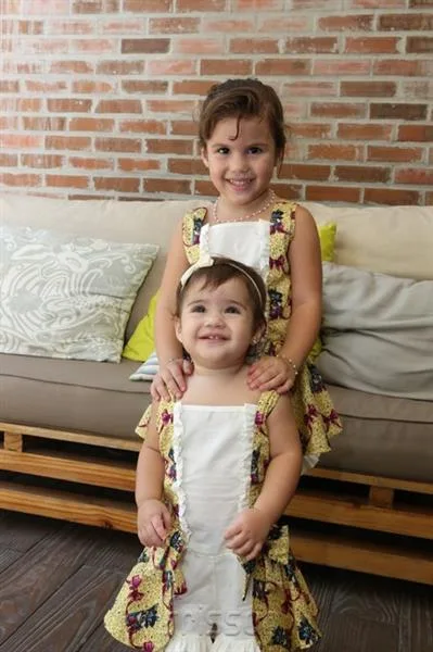 Antonela e Valentina Dantas
