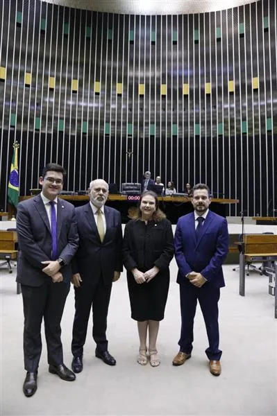 TV Cidade Fortaleza é homenageada na Câmara dos Deputados