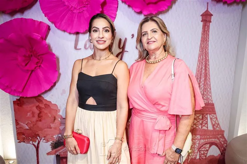 Bárbara e Maria Amélia Bastos