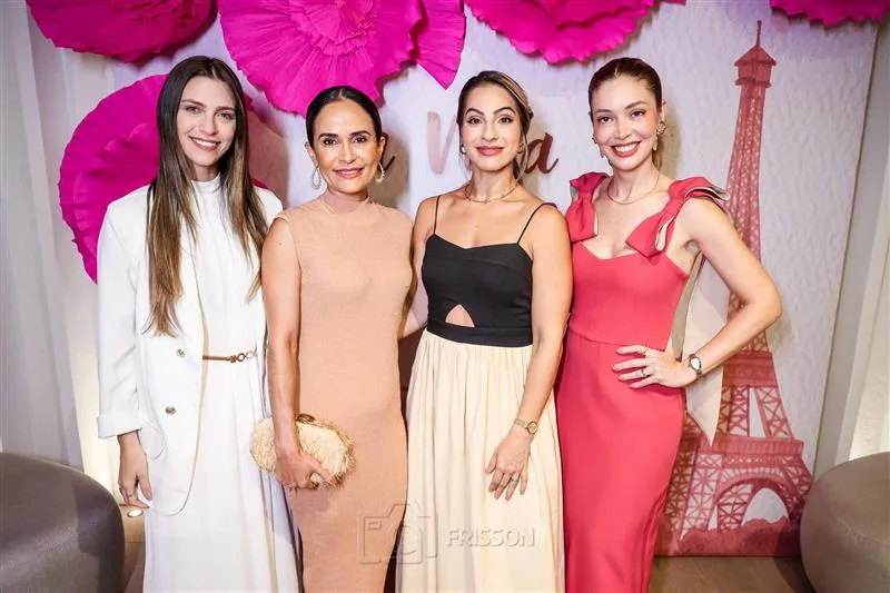 Camila Aragão, Kessia Lopes, Bárbara Bastos e Priscila Távora