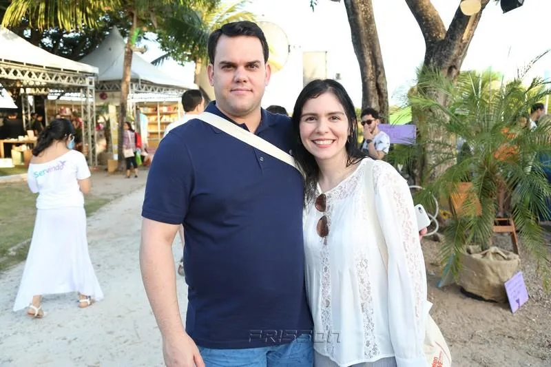 George Silveira e Juliana Falcão
