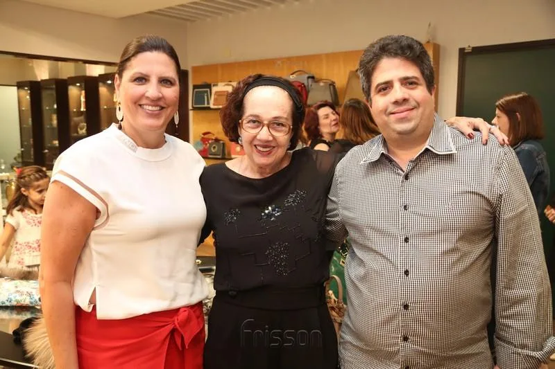 Mariane Junqueira, Tânia e Alexandre Leitão