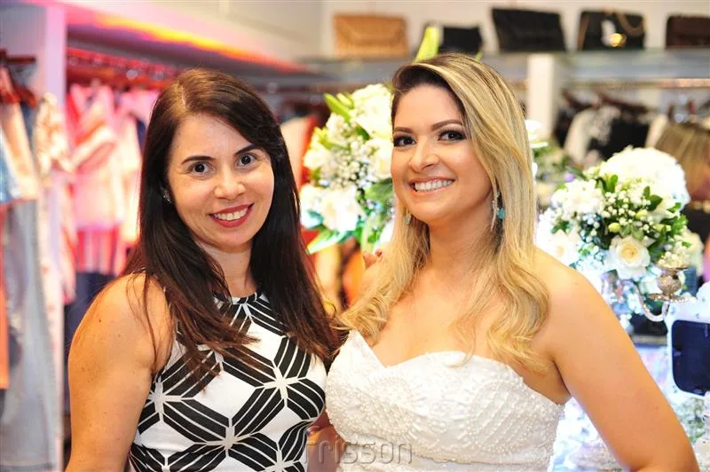 Alda Oliveira e Carol Ellery