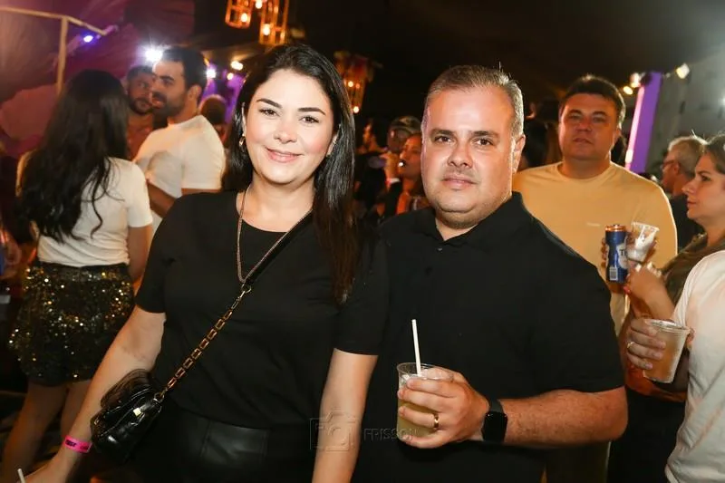Carol Rodrigues e Anderson Pereira