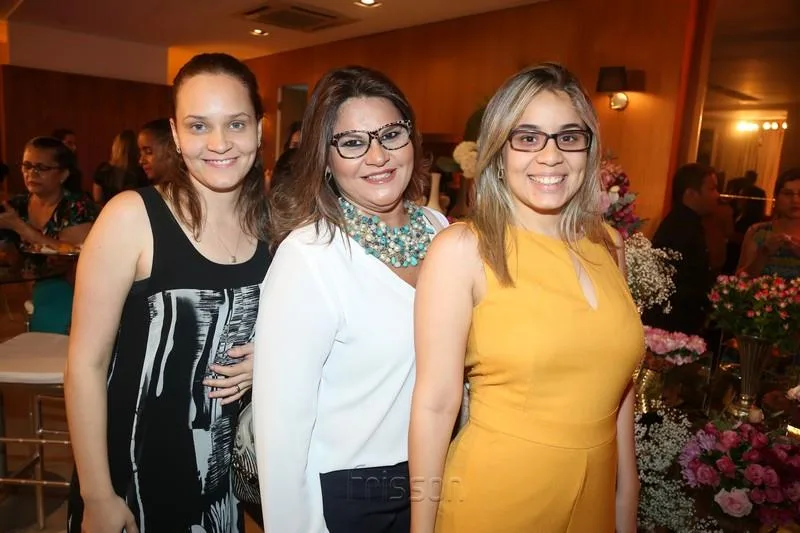 Bruna Pinho, Ana Pinheiro e Barbara Elen