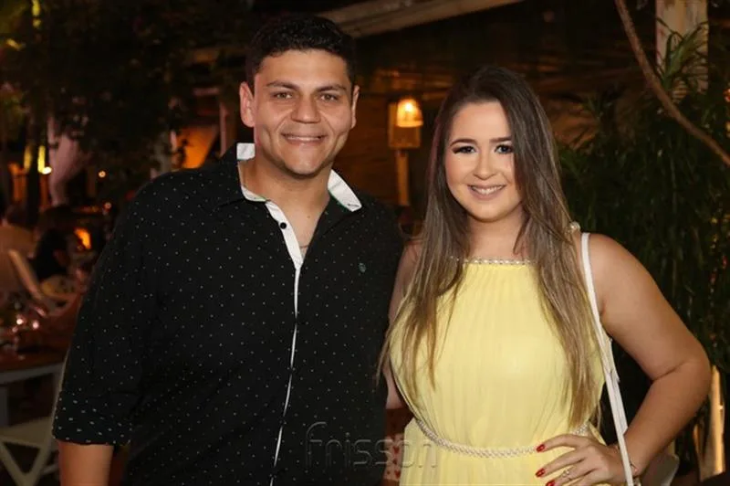 Auzenir Junior e Carol Campos