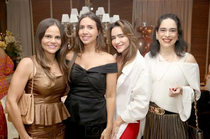 Andrea, Claudia Parahyba, Camila Quinderé e Paula Bezerra