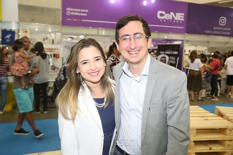 Ítala e Roberto Victor Ribeiro