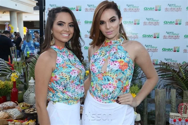 Amanda Oliveira e Luana Mastrilo