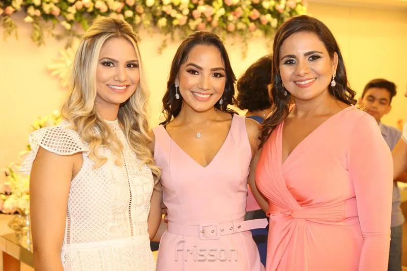 Aline Aguiar, Jéssica Leitão e Danielle de Castro