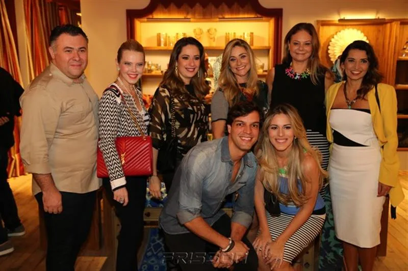 André Monte, Branca Mourão, Silvinha Leal, Célia Magalhães, Milena Lima, Márcia Travessoni, Valter Costa Lima e Sarah Diniz