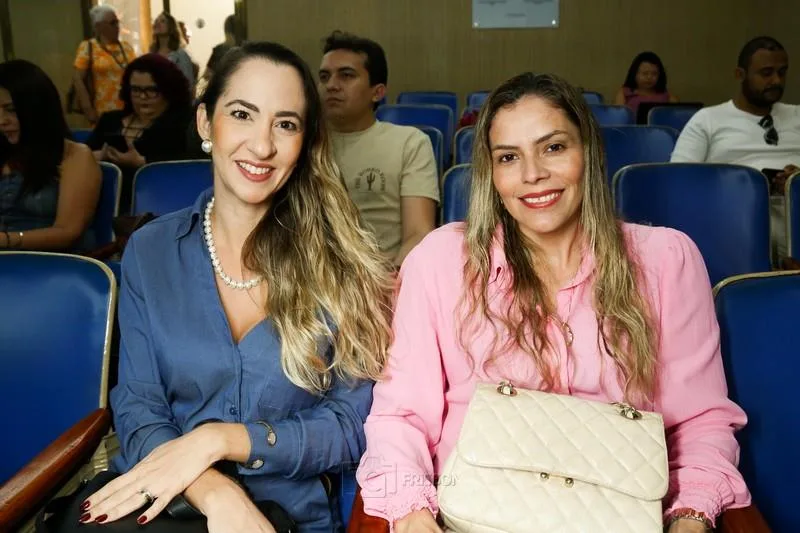 Ana Isabel e Renata Lessa