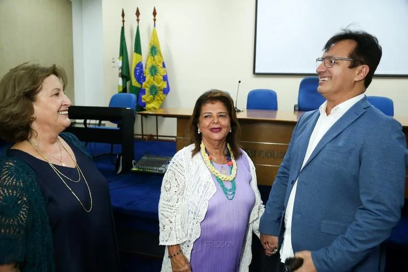 Annette Reeves, Luiza Helena e Custódio Luis