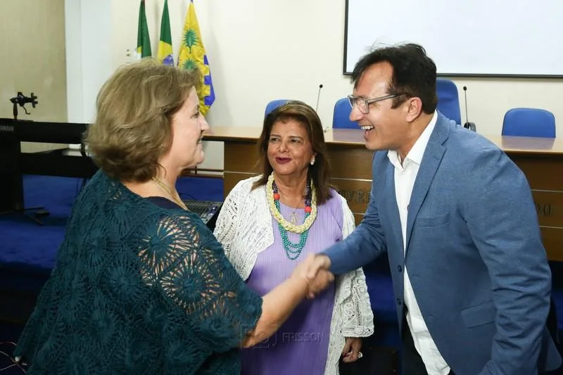 Annette Reeves, Luiza Helena e Custódio Luis