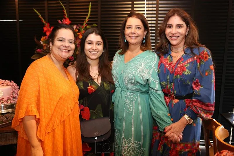 Amélia Brandão, Talita Andrade, Claudia Gradvohl e Cristiane Faria