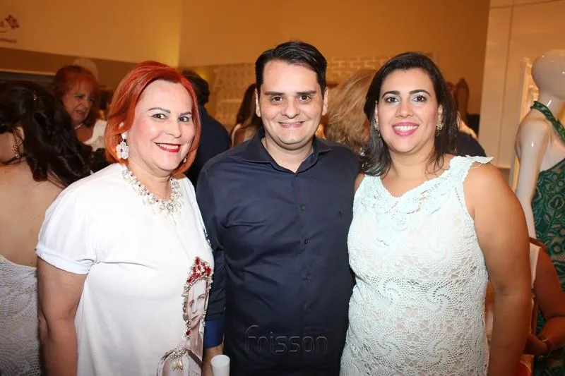 Aparecida e Ricardo Alencar e Mirian Bastos