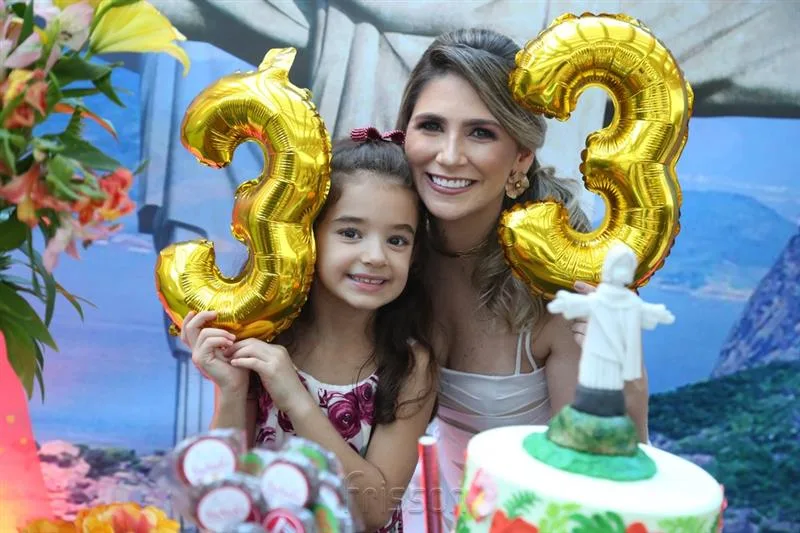 Alice Porto e Nathalia da Escossia