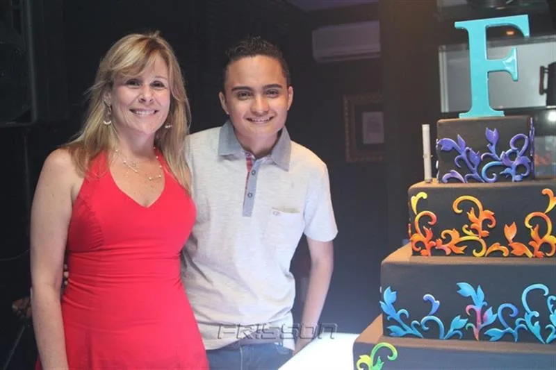 Adriana Pessoa e Felipe Araújo