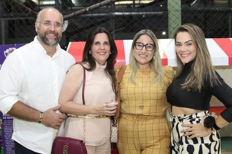 Daniel e Rochele Moura, Alexandra Lenzi, Cris Almeida