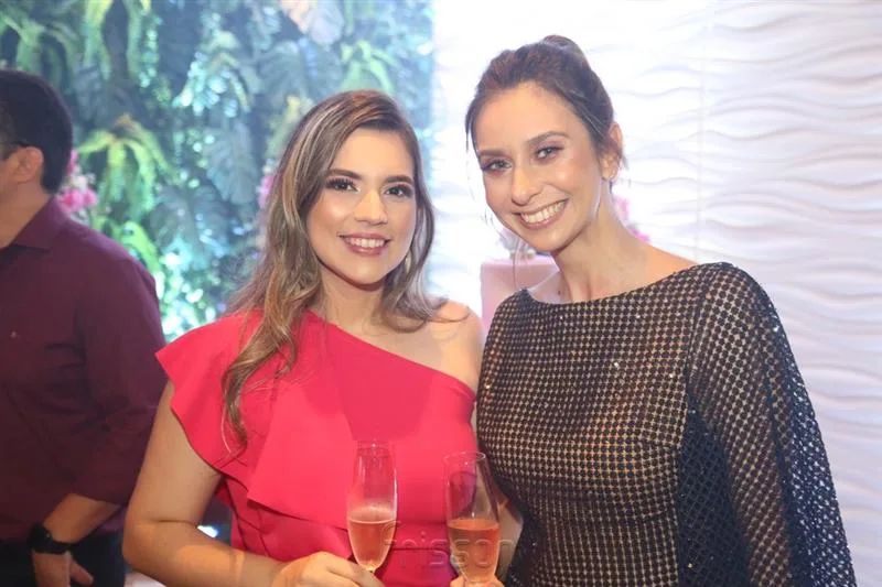 Bruna Queiroz e Thays Angeloni