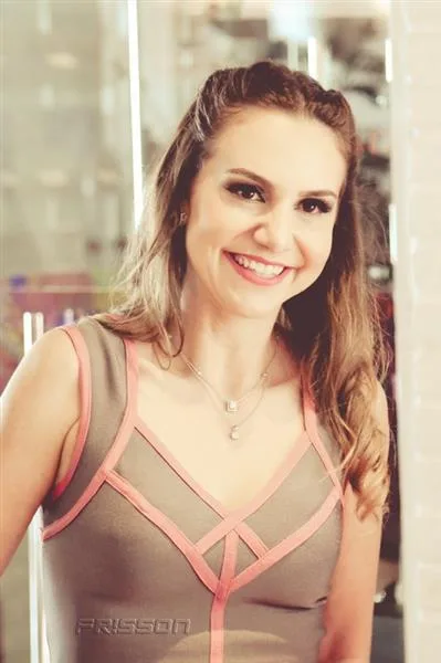 Adriana Queiroz