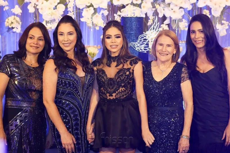 15 Anos de Giovana Martins