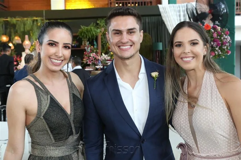 Ana Mourão, Rodrigo Junqueira e Yasmim Magalhães