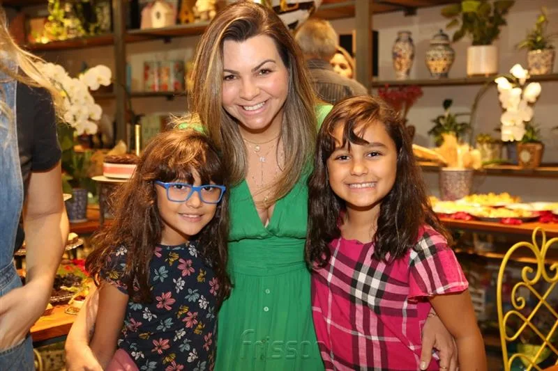 Ana Luisa, Sybelle Lucena e Valentina Teixeira