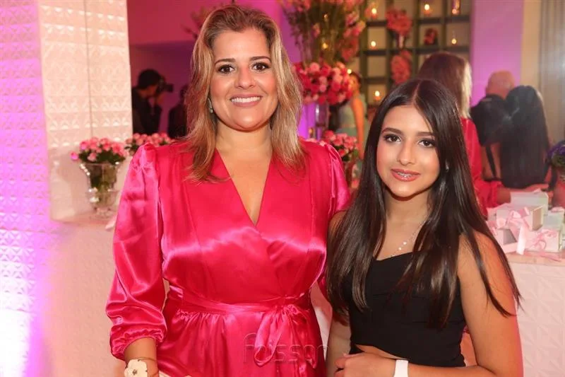 Aline e Leticia Menezes