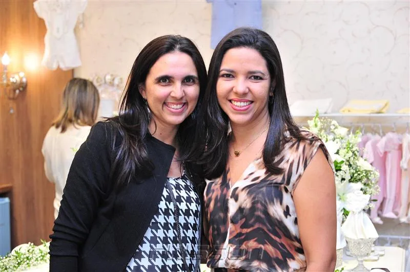 Adriana Correia e Sibele Veras