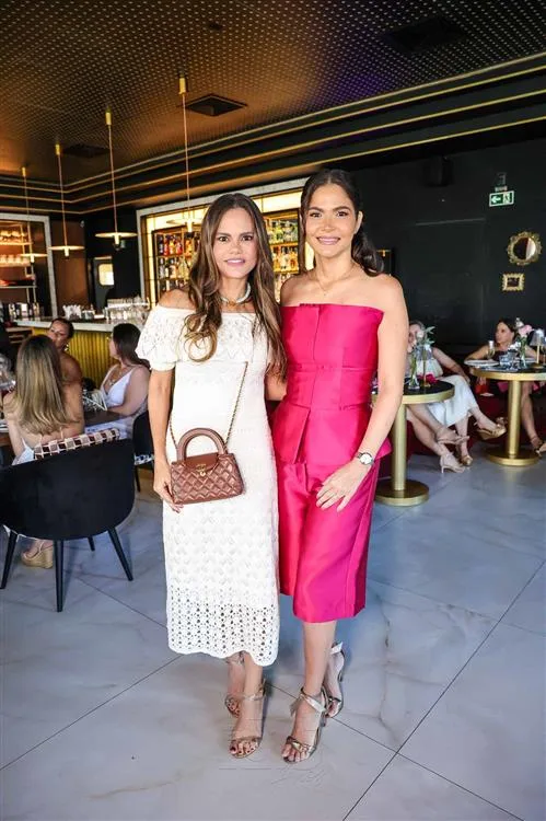 Andrea Parahyba e Manoela Ponte