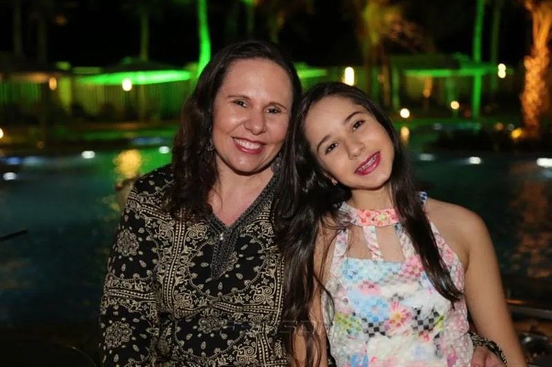 Alessandra e Lizandra de Paiva