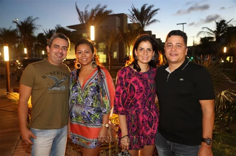 Bertrand, Katia Girão, Elisa Rômulo Vasconcelos