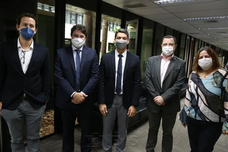 Gustavo Doria, Antonio Jorge, Rodrigo Bourbon, Aroldo Maia e Lucia Barbosa