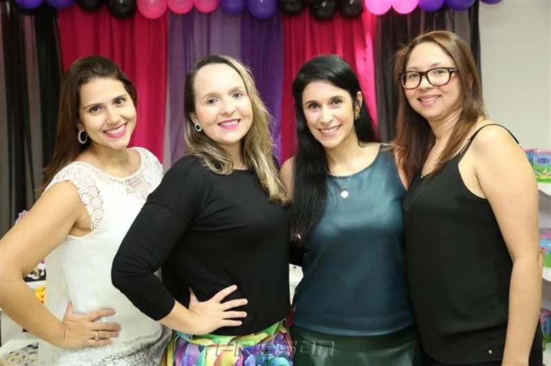Ana Angelica Vasconcelos, Karine Machado, Fernanda Sousa e Isabella Pereira
