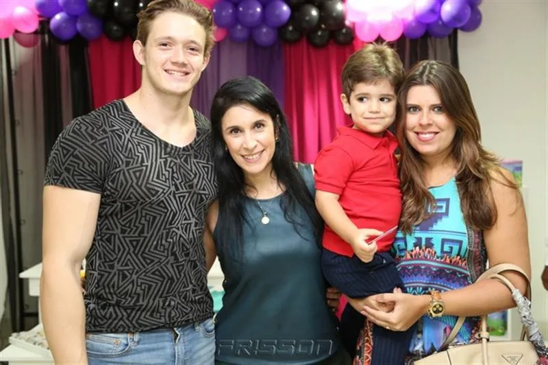 Axel Nessulhut, Fernanda Sousa, Leonardo Filho e Mariana Albuquerque