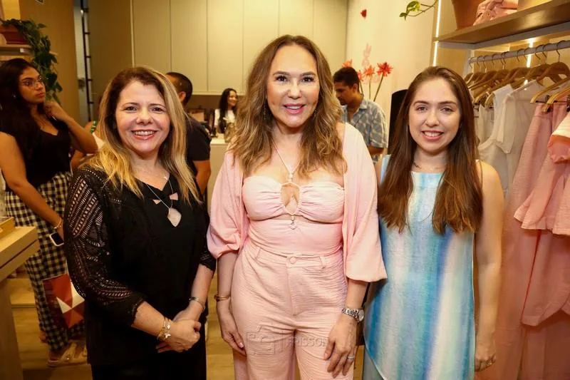 Cláudia, Fátima e Flávia Brilhante