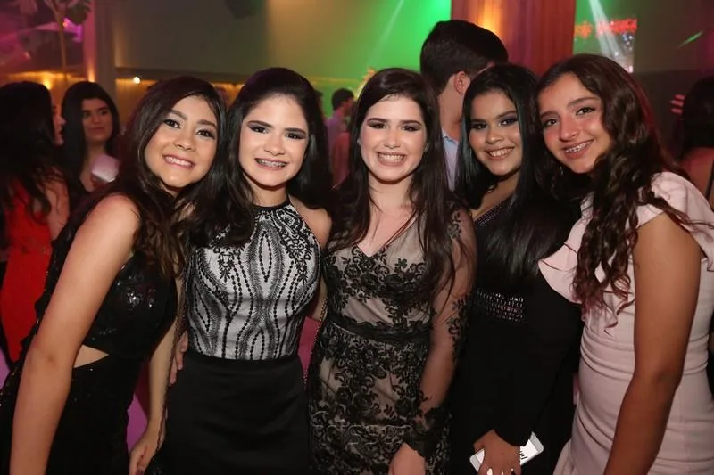15 Anos de Lívia Sabino